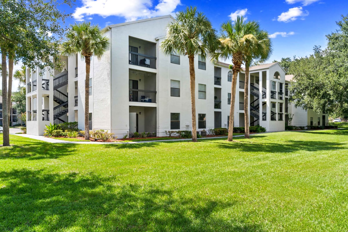 Camila Photos Apartments Near The Loop